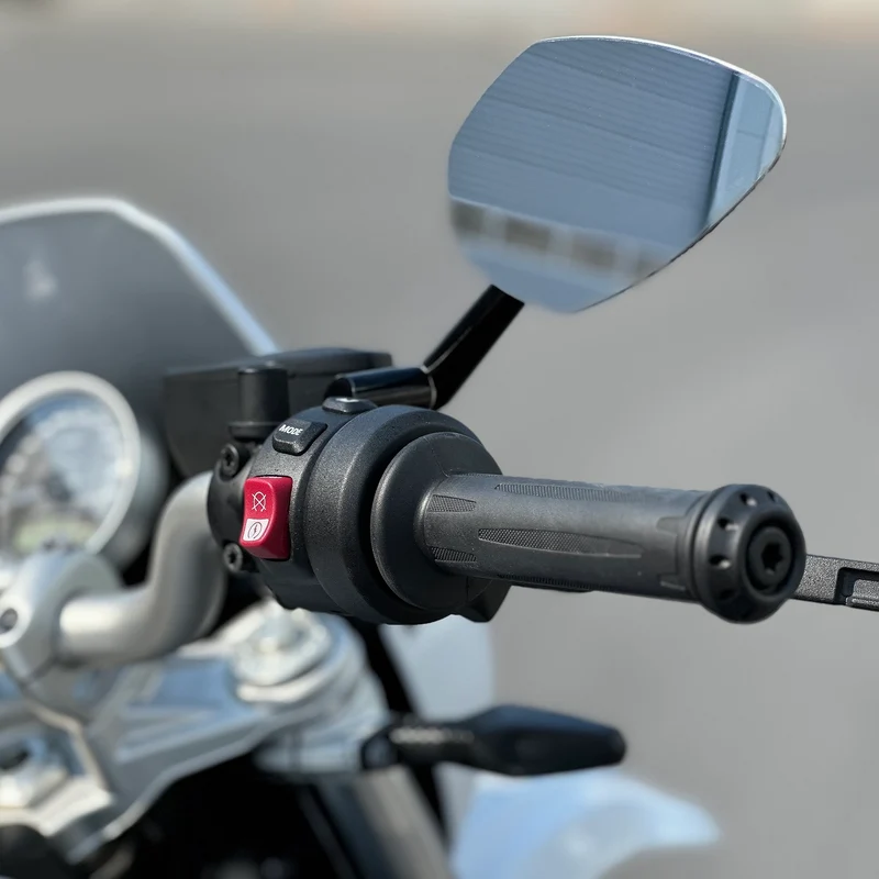 mo.view flip pivot clamp