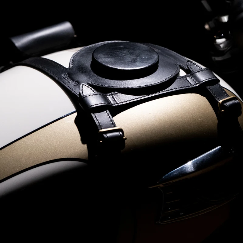 Tank Strap - Bonneville