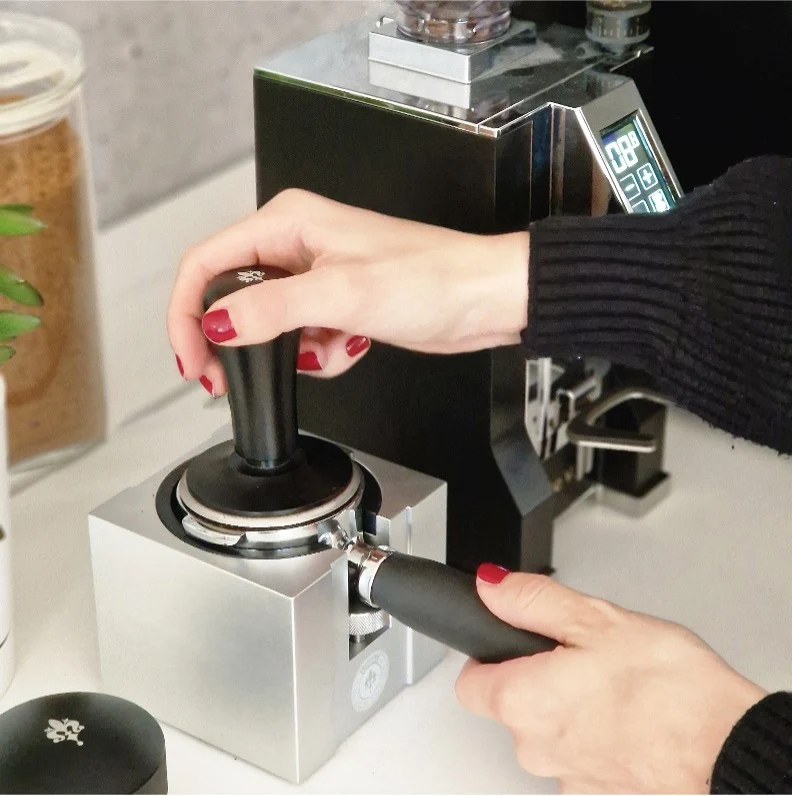 Eureka Mignon Metal Tamping Station