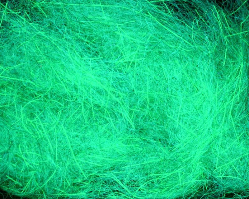 Spawn's UV Simi Seal Dubbing - UV Coastal Chartreuse Green