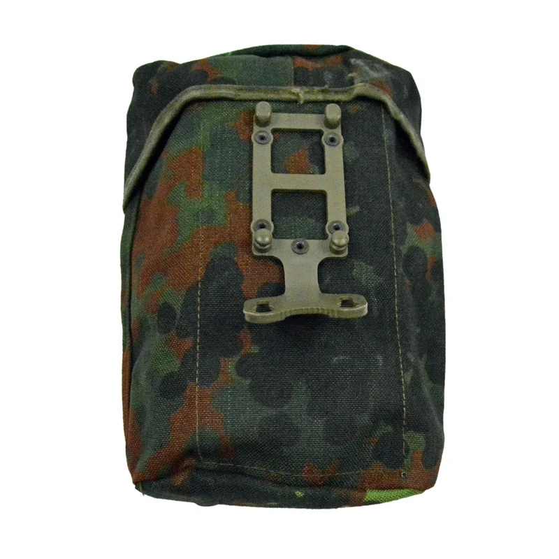 BW Feldflaschentasche flecktarn gebraucht