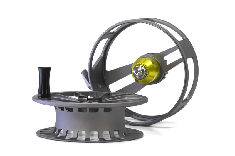 Waterworks Centerfire HD Rolle