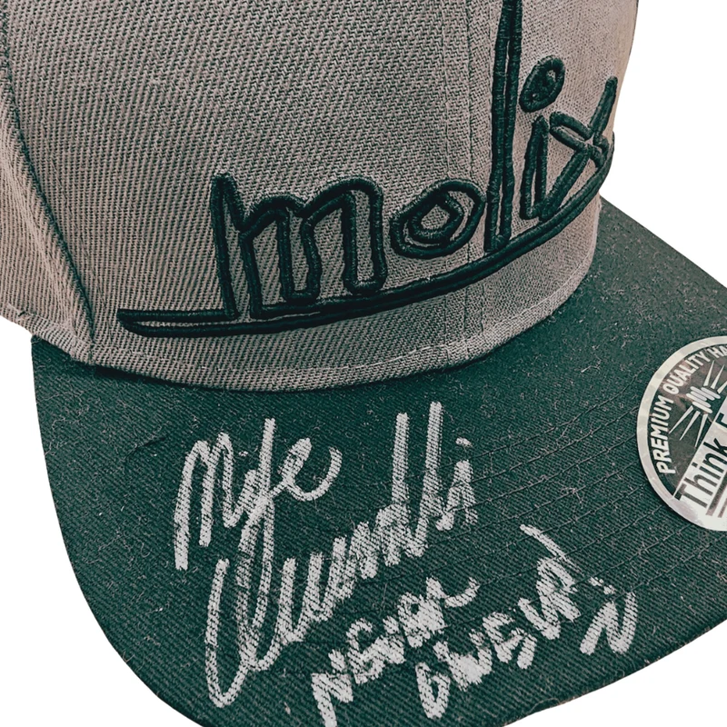 Molix Cap mit Autogramm