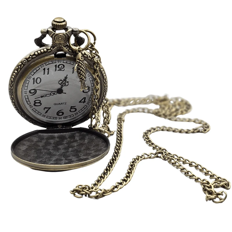 Taschenuhr mit Fisch