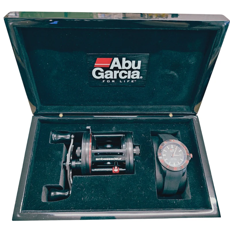 Abu Garcia Abu Garcia N.B. - Ambassadeur New Century Edition Ursprung Rolle RH + Uhr