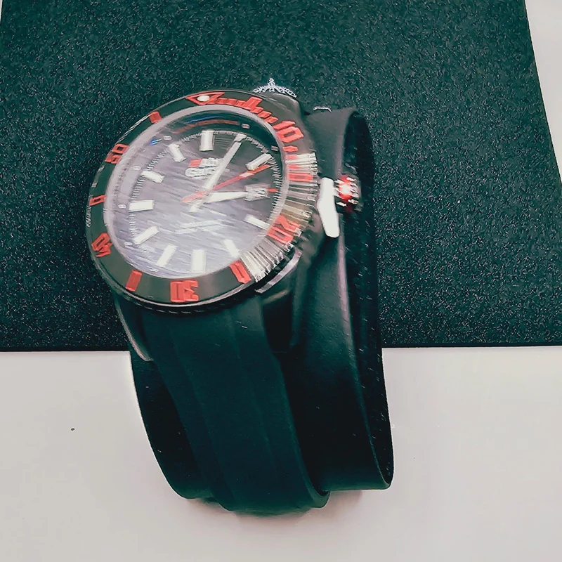 Abu Garcia Abu Garcia N.B. - Ambassadeur New Century Edition Ursprung Rolle RH + Uhr