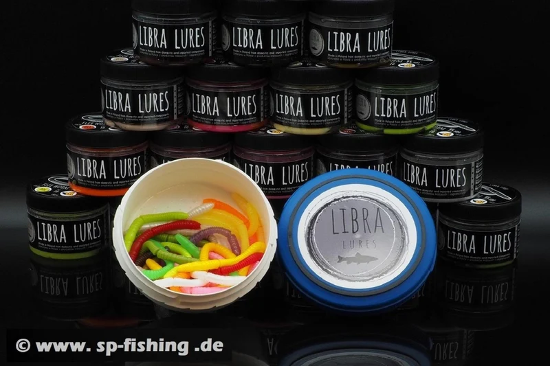 LIBRA LURES FATTY D'WORM TOURNAMENT Forellen Gummiköder Auftreibend mit Aroma