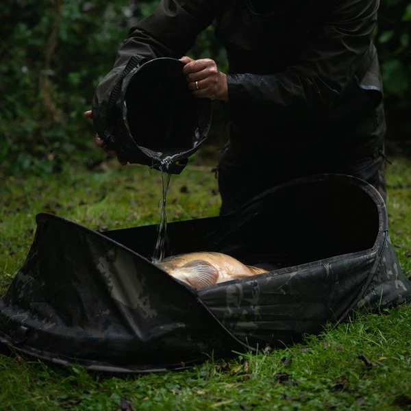 Nash Carp Care Pop Up Mat Camo