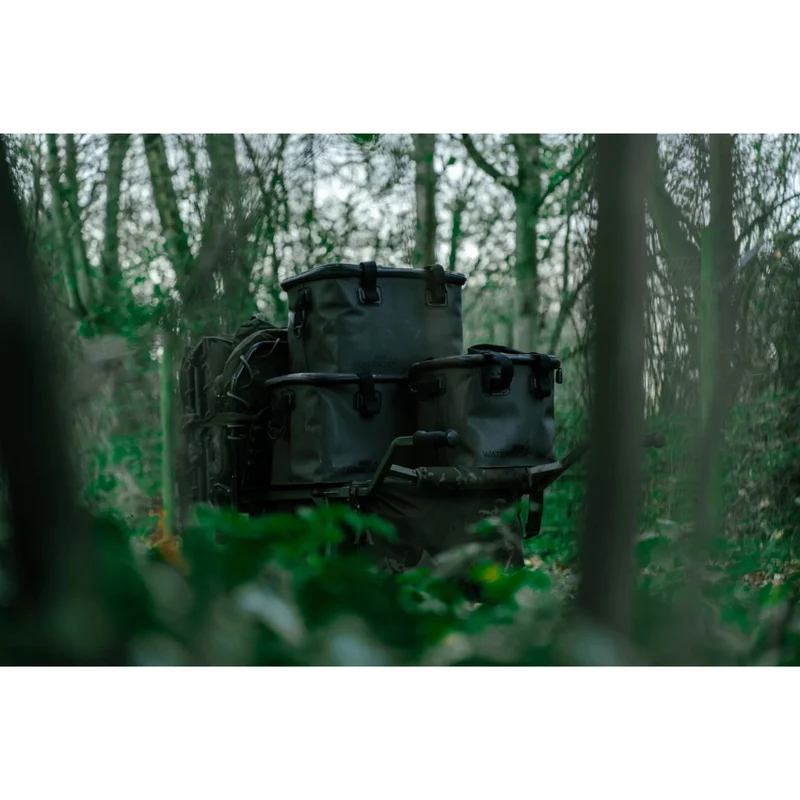 Nash Supterfuge Waterbox Carryall