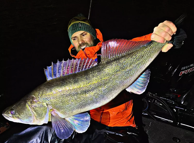 BASSASSIN Lockstoff Bang Attractant