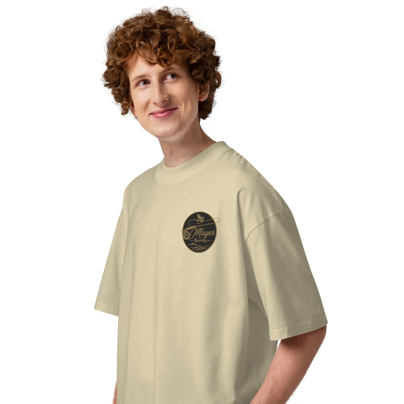Mayer Kevin - Oversized Unisex Bio-T-Shirt mit breitem Kragen