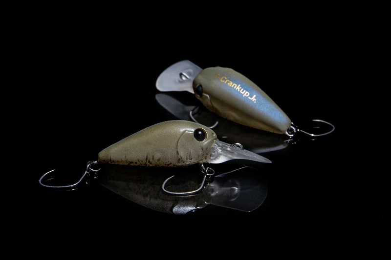 Yarie T-Crankup C3 GLOW SS Slow Sinking