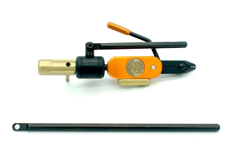 Revolution-Serie mit Monster Jaws Kopf-Körper-Stiel-Kombination Orange Ember
