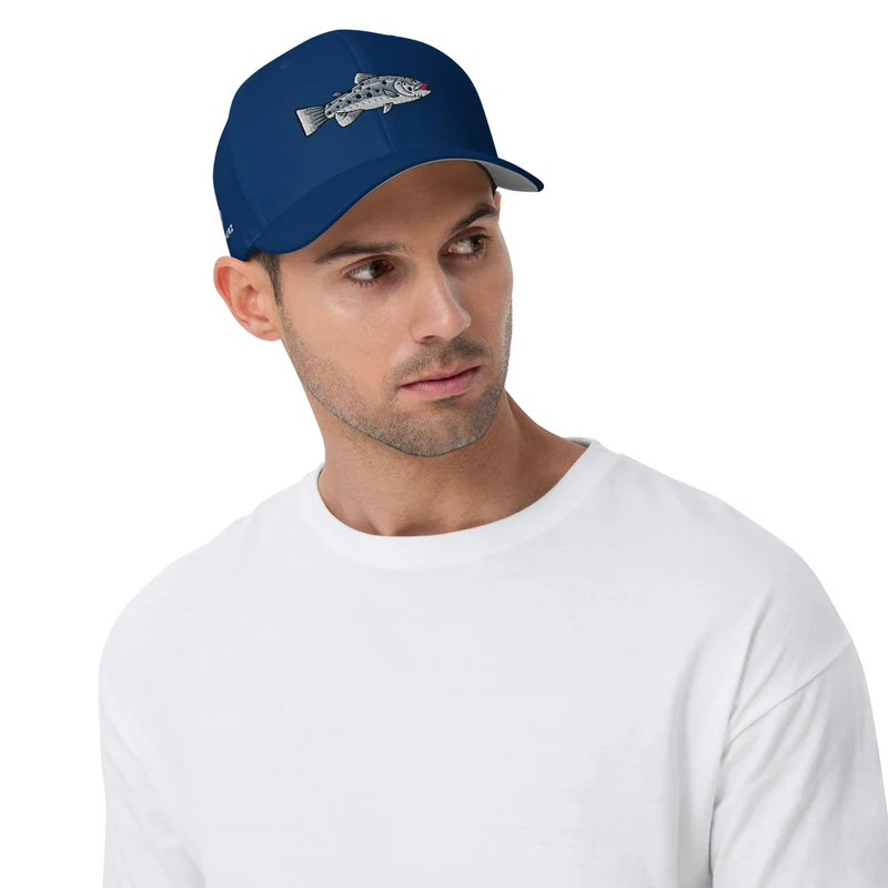 Angelherz® Trout Addict Cap – Forellen-Stickerei trifft perfekten Sitz