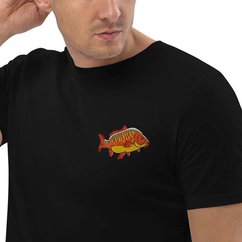 Bio Shirt - mit Karpfen Stickerei