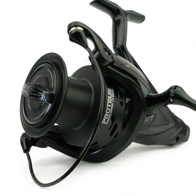 Faith Proteus Freerunner LC 8000 Set – Karpfenrollen-Set mit Fluorocarbon-Schnur