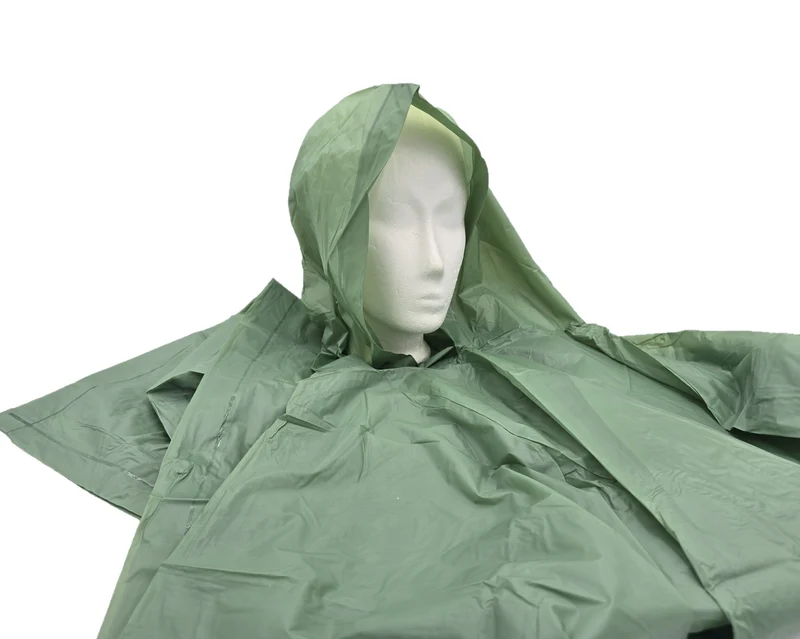 Regenponcho Grün Kapuze – Langlebiger & Wiederverwendbarer Outdoor Poncho PVC