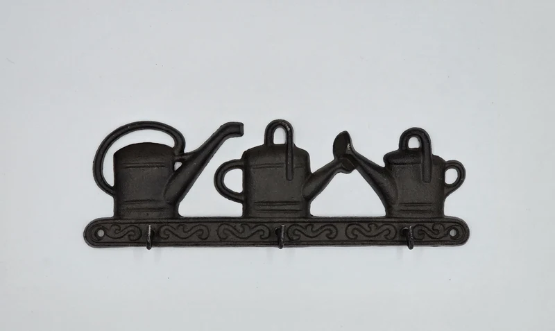 Hakenleiste Gußeisen 28,5x9x3,5cm dunkelbraun 3 Haken Gießkannenmotiv