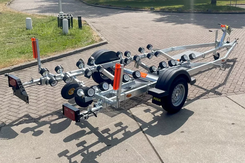 PEGA Bootstrailer M-Liner M1800-650