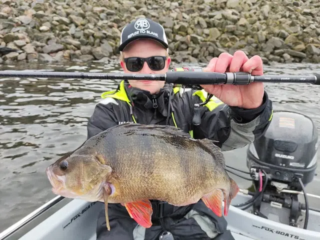 RTB Fortezza 2,10m 5,2-14g | X-Fast Spinnrute | 702M Finesse & Jigging
